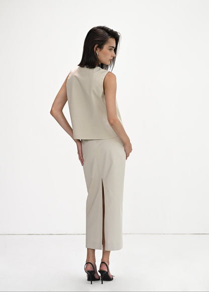 The  Canvas Zip Top